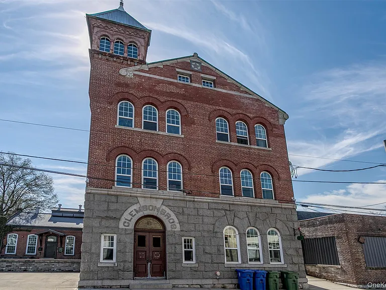 22 Cottage St #3B — Photo 15