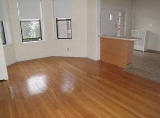1105 Commonwealth Ave #4, Boston, MA 02215