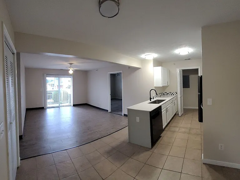 1304 Palmer Dr — Photo 94
