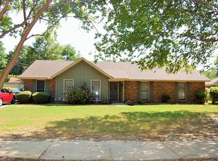 3936 Ray Dr, Montgomery, AL 36109