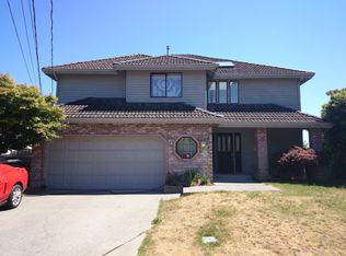 3022 36th Ave SW, Seattle, WA 98126