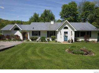 11 Reiher Rd, Monroe, NY 10950