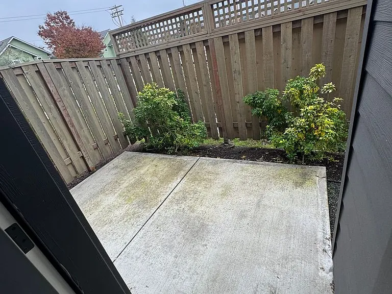 1956 SW 53rd St — Photo 20