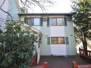 18 Robert Rd, Kiamesha Lake, NY 12751