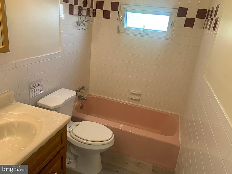 6605 Odonnell St #B — Photo 8