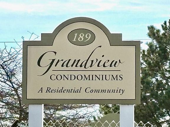 4th image of 189 E E Grand Avenue #301