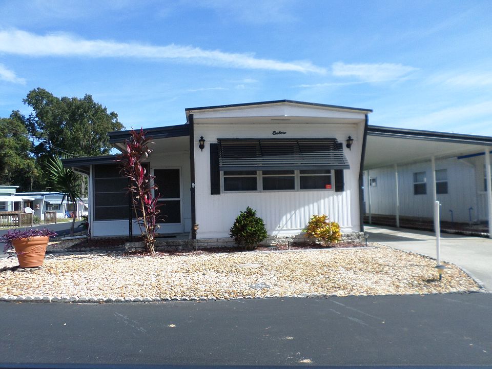 1st image of 107 Hickory Dr