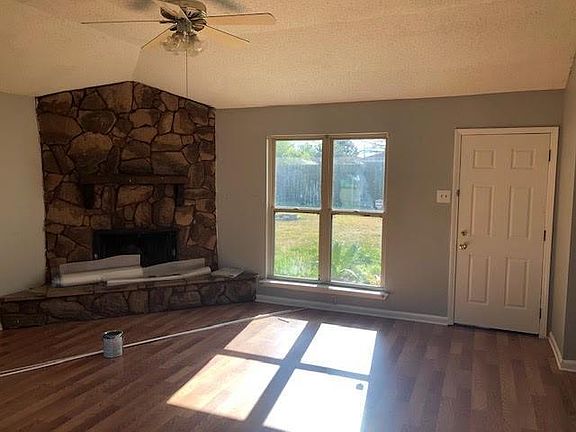5th image of 1809 Fairway Dr