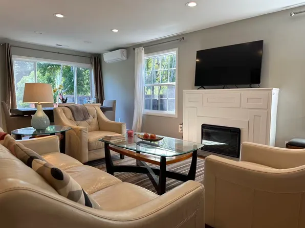 (undisclosed Address), Belmont, CA 94002