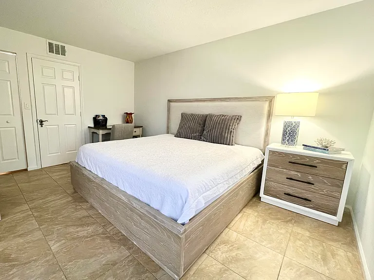 9500 S Ocean Dr #201 — Photo 17