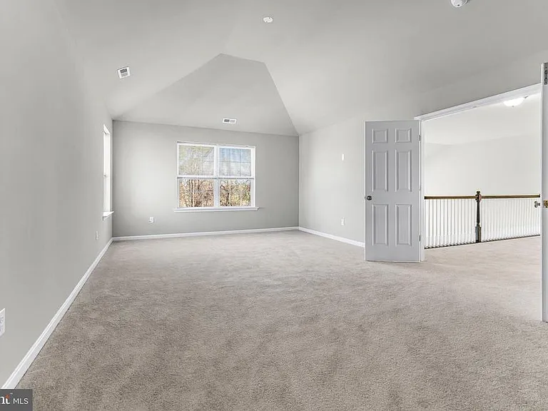 243 Wavyleaf Dr — Photo 24