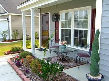 Lovely Fronch Porch