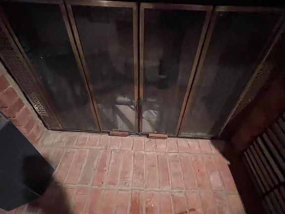 4th image of 4384 Walden Cv