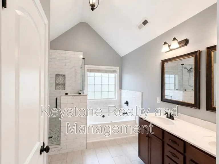 3329 Melissa Ln — Photo 11