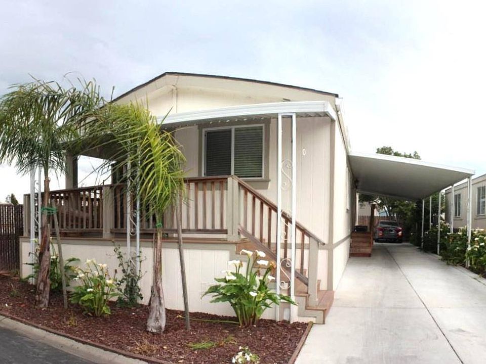 1st image of 340 Eucalyptus Dr #340