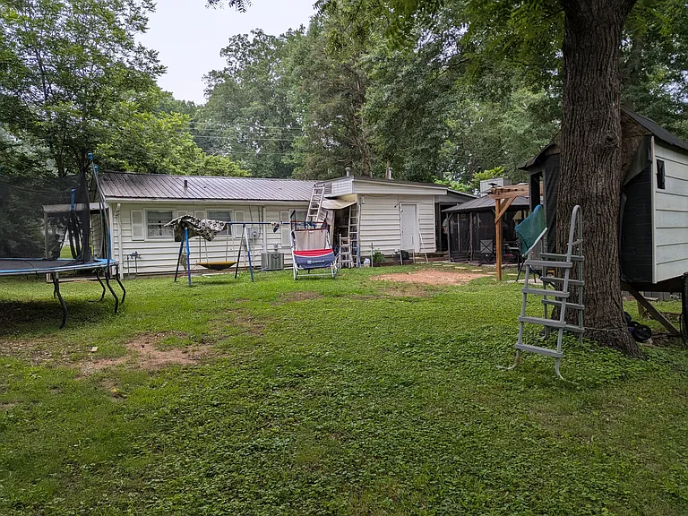 2806 Old Concord Rd SE — Photo 10