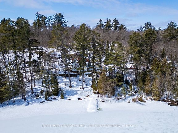 2nd image of 250 Clear Lake Rd