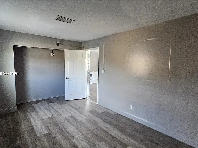 374 NW 31st Ave — Photo 15