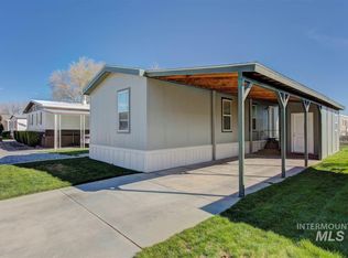 7007 Garden Glen Ln, Garden City, ID 83714