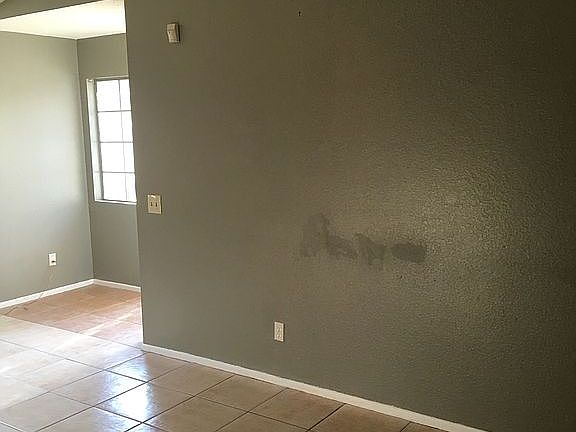 5th image of 15620 Patricia St
