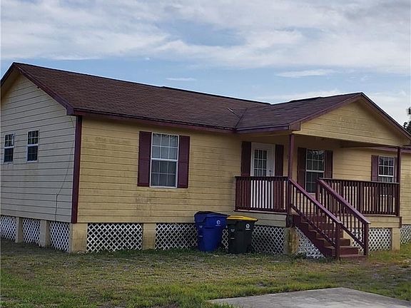 5th image of 215 Blue Moon Ave
