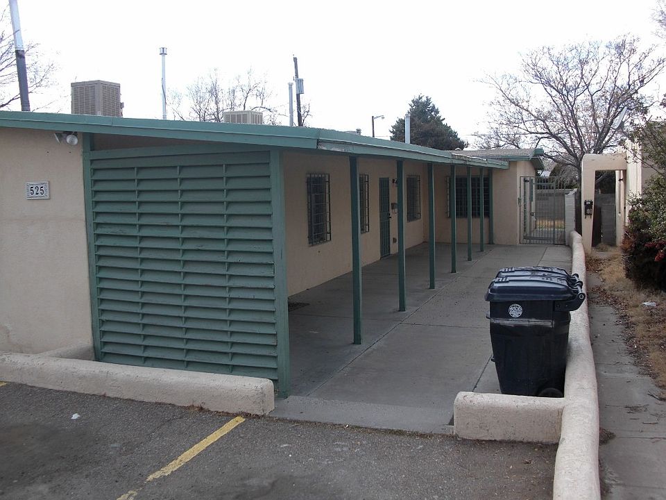 1st image of 525 Cardenas Dr SE APT B