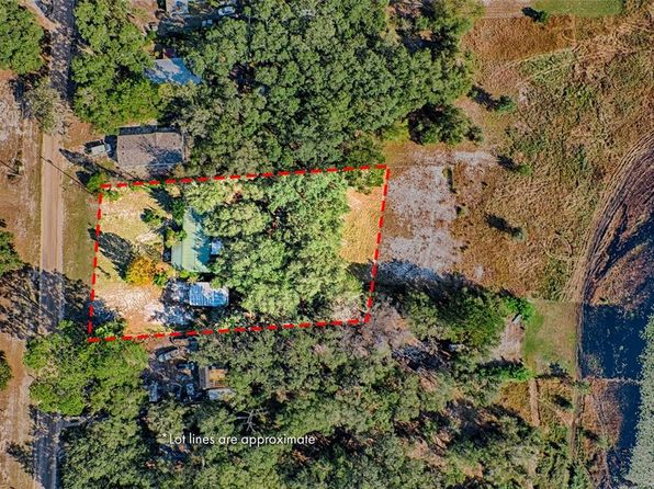 185 Lakeview Dr, Melrose, FL 32666
