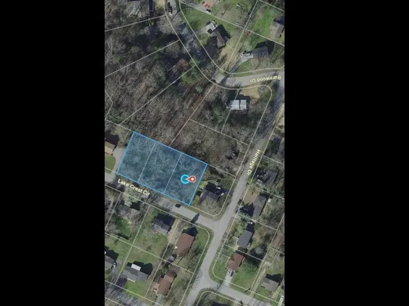 8802 Lake Crest Cir, Chattanooga, TN 37416