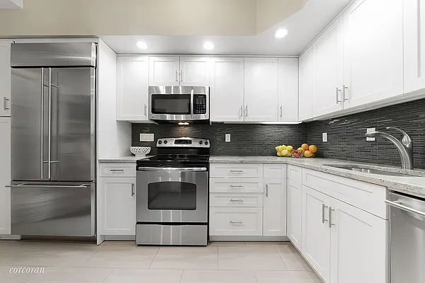 Sold by Corcoran | media 17