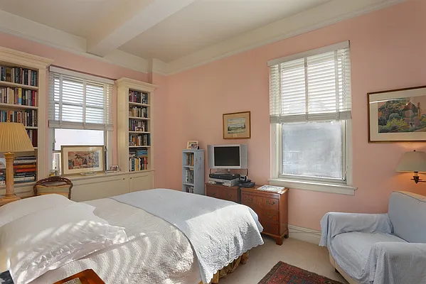 Sold by Corcoran | media 10