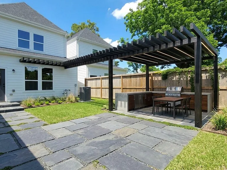 765 Enterprise B St #B — Photo 12