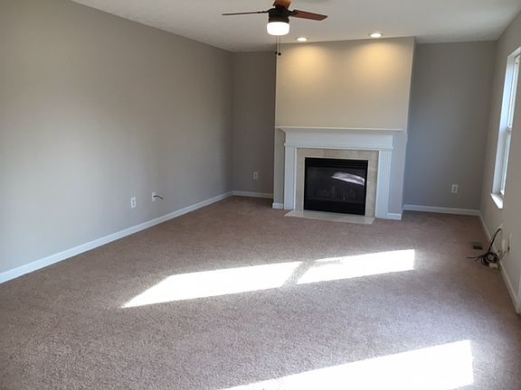 3rd image of 4435 Bresser Ct