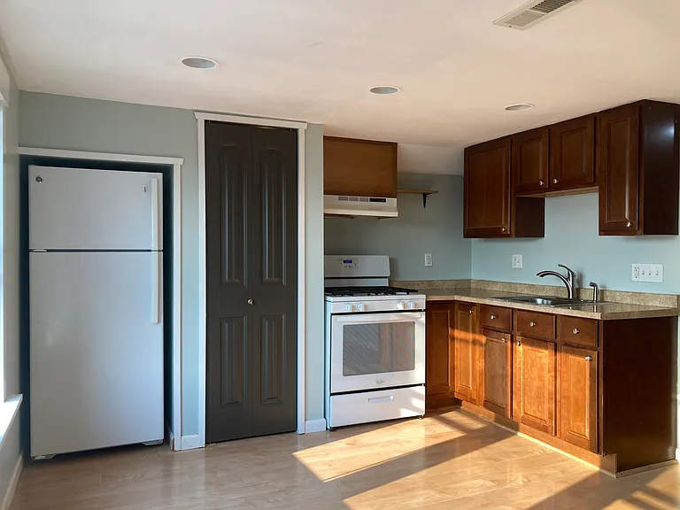 Sunny morning light on kitchen