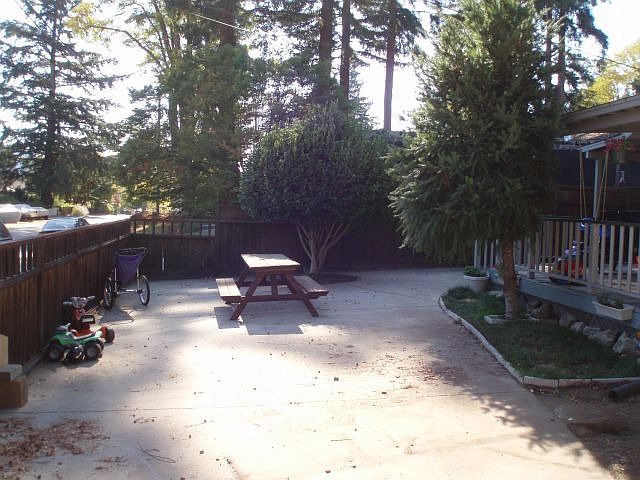 2nd image of 6443 Cooper St