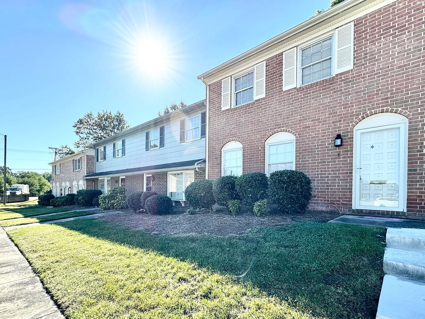 Updated 2 Bedroom End Unit Townhome in High Point! — Photo 1