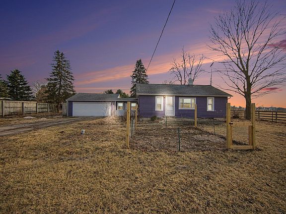 2nd image of 11241 Braun Rd