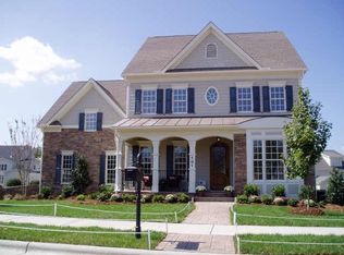 101 Weycroft Grant Dr, Cary, NC 27519