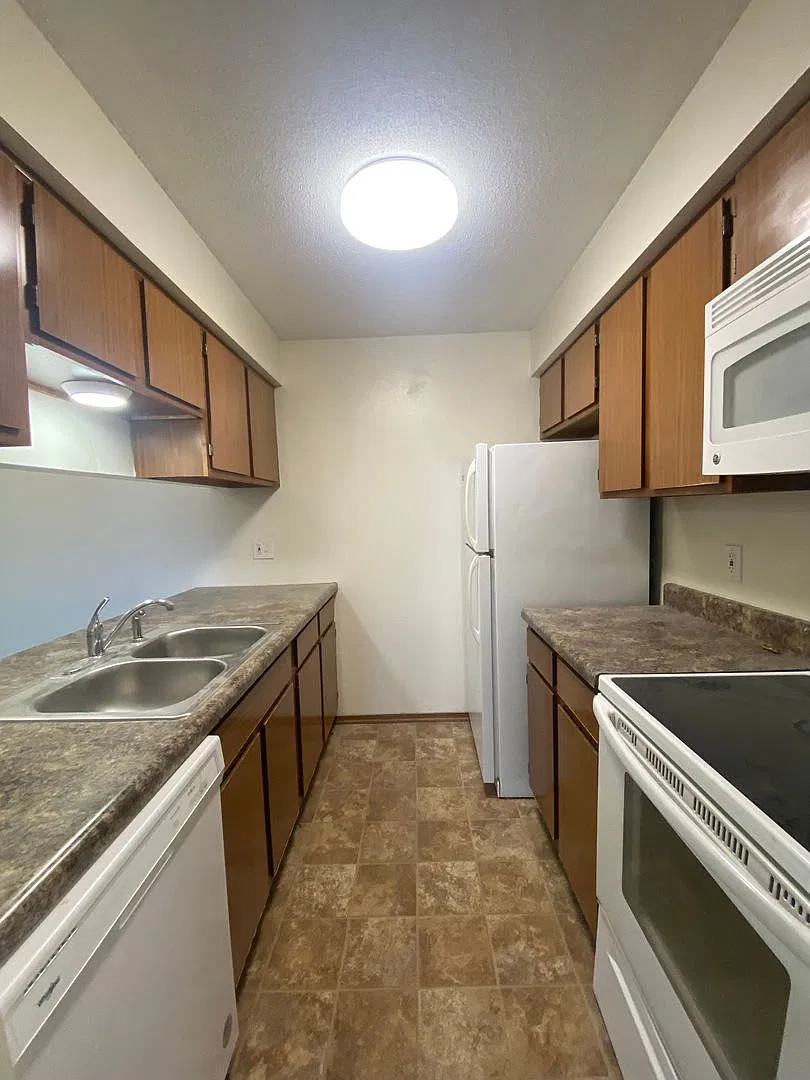 Northway Apartments — Photo 4