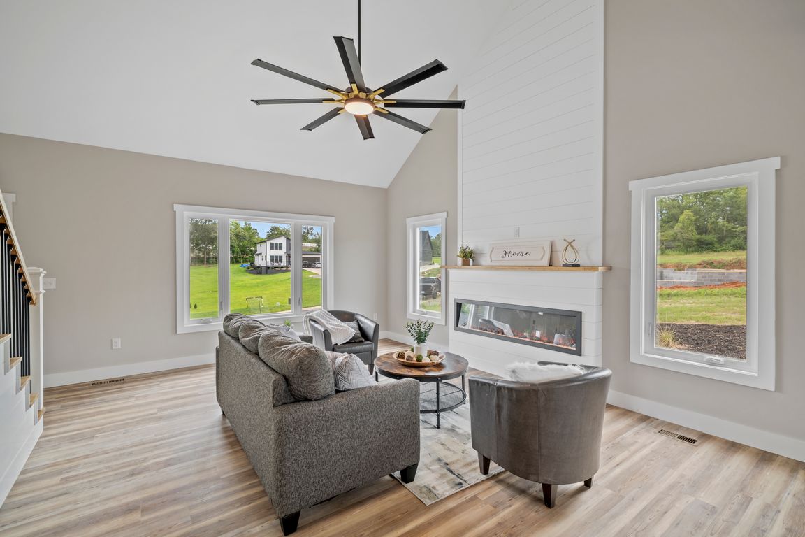 next background image