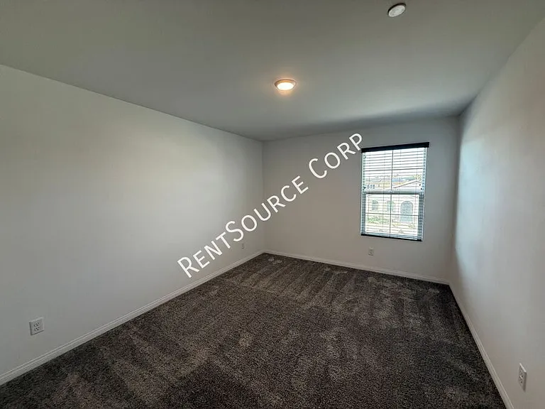 6030 W Avenue J9 — Photo 21