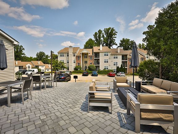 Outdoor Lounge Area