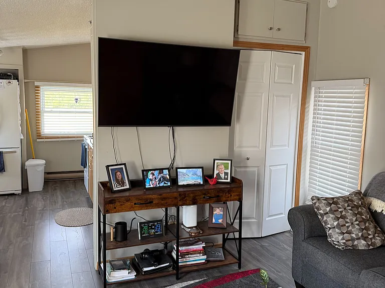 6 B Cranberry Rd — Photo 5