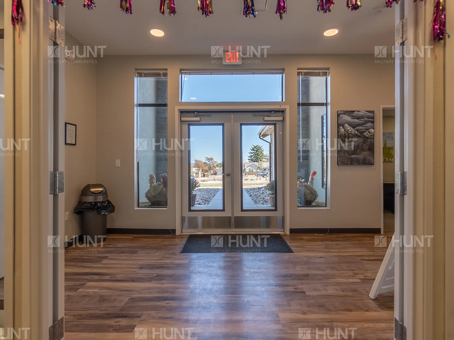 3 bed, 1096 sqft, $1,925 — Photo 4
