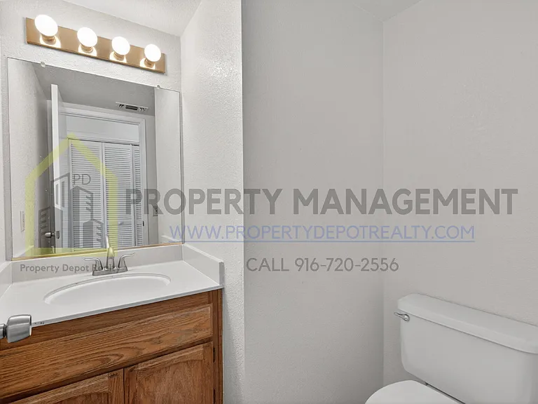 9013 Figtree Ct — Photo 23