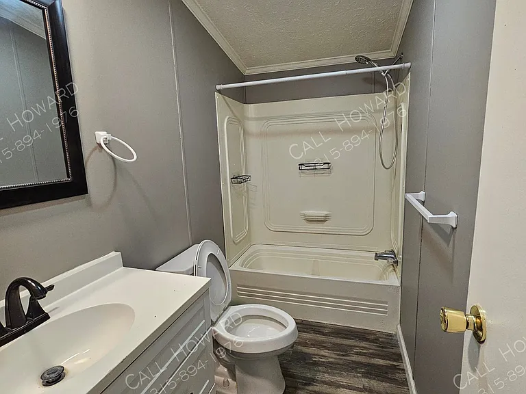 239 Flower Dr — Photo 8