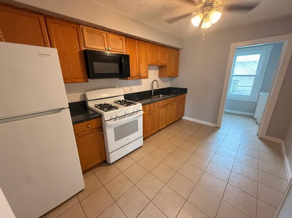 139 Pitman St, Fall River, MA