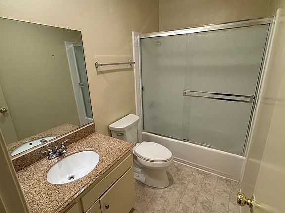 3rd image of 18530 Prairie St APT 37