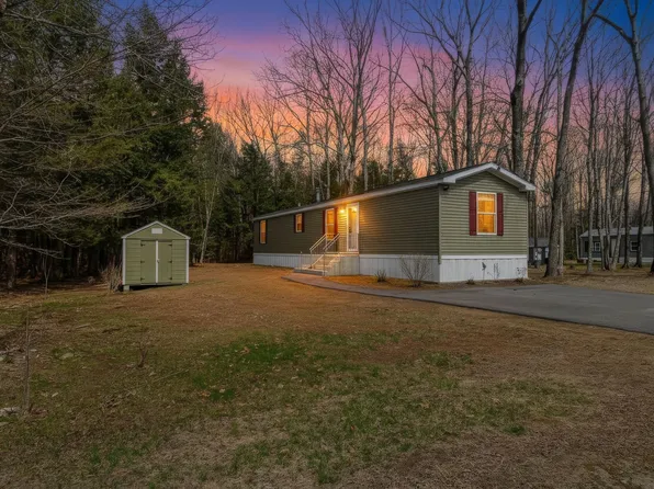 28 Rachel Drive, Sanford, ME 04073