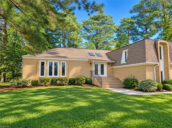 6604 Pinewood Ct, Virginia Beach, VA 23464