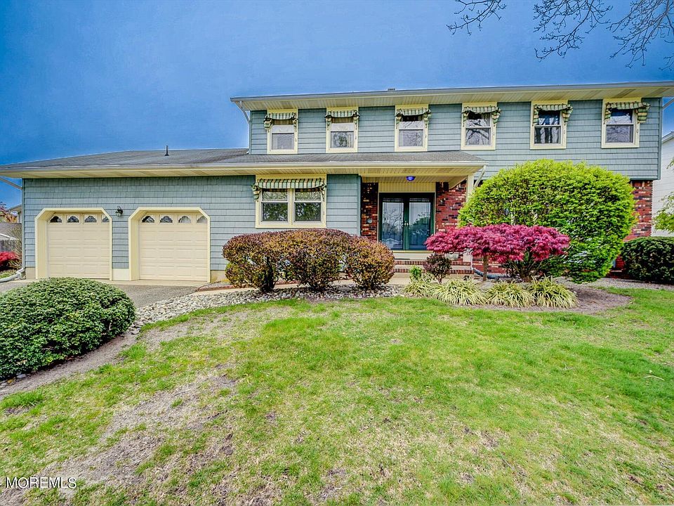 1st image of 26 N Tunesbrook Drive